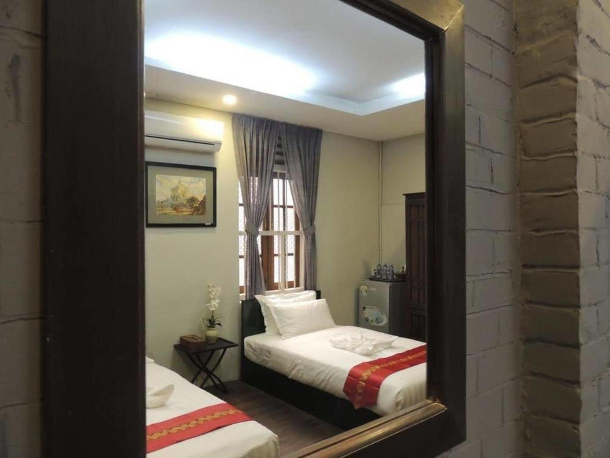 Hotel @ Yangon Heritage Exterior photo