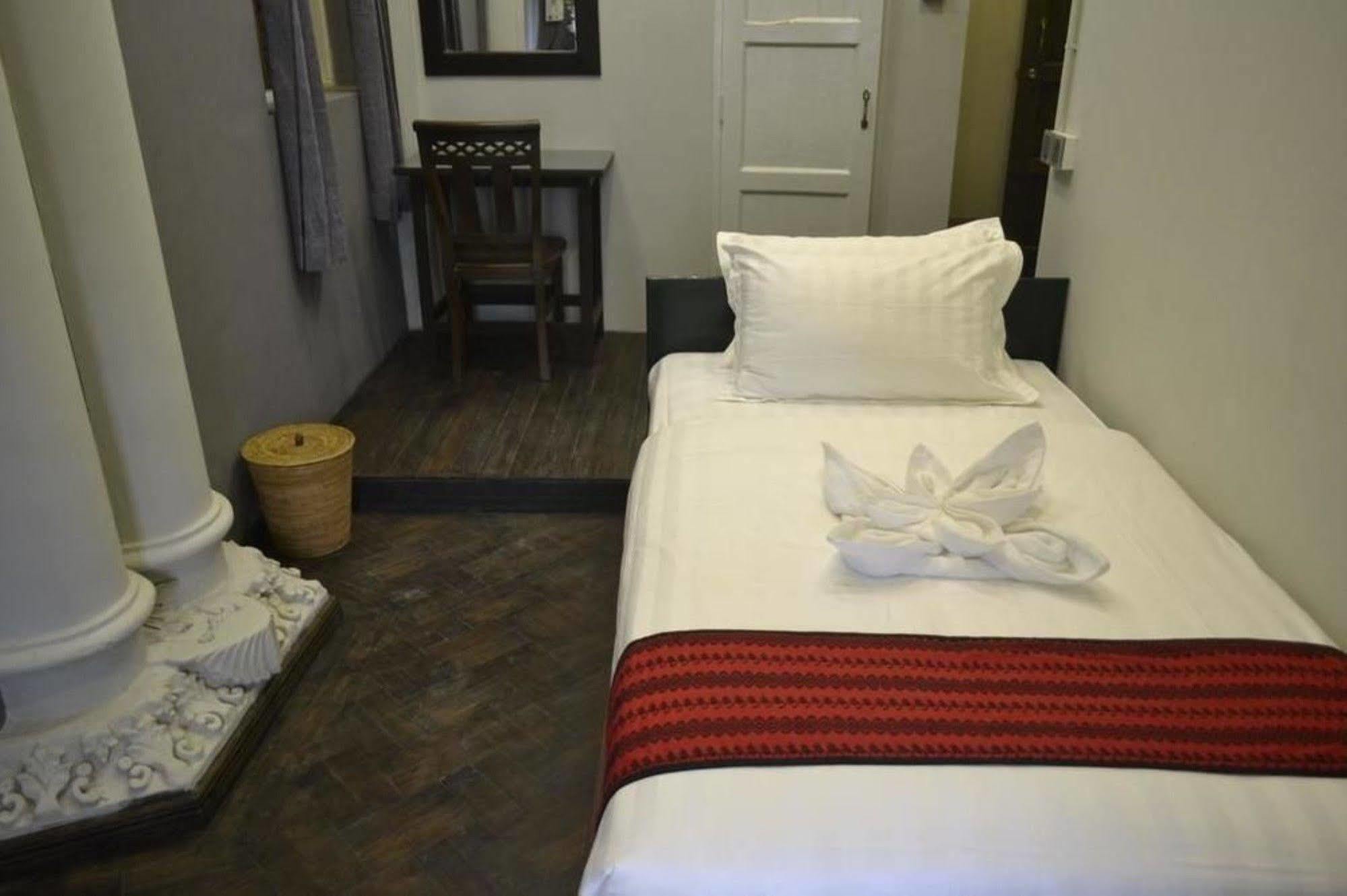 Hotel @ Yangon Heritage Exterior photo