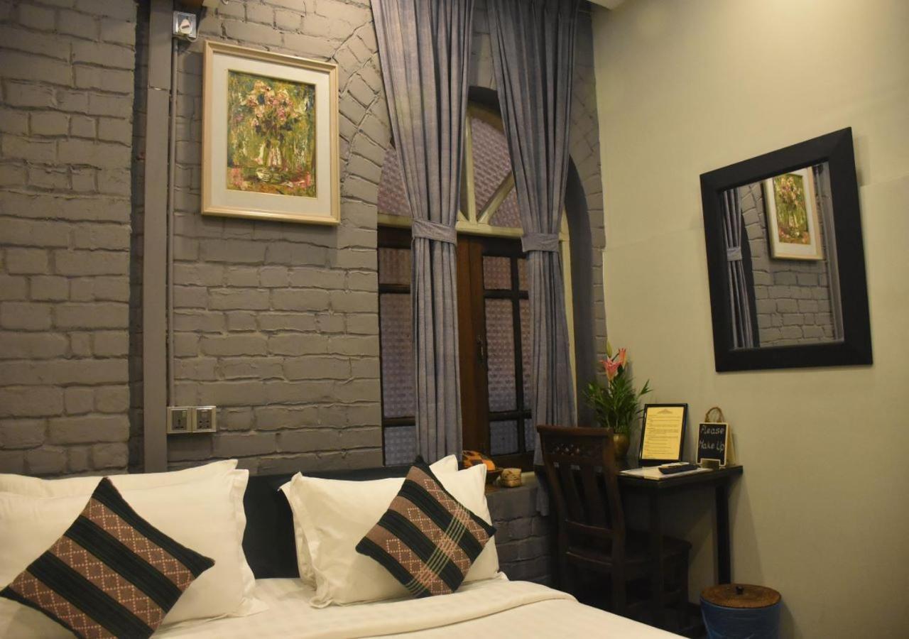 Hotel @ Yangon Heritage Exterior photo