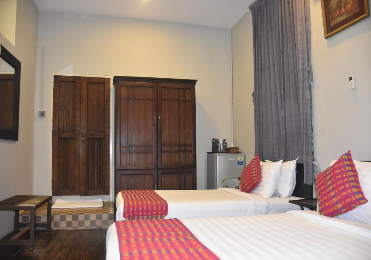 Hotel @ Yangon Heritage Exterior photo