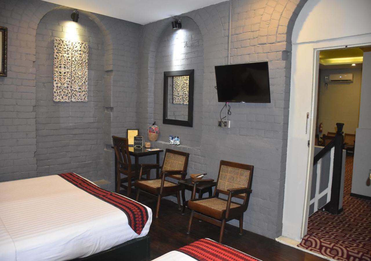 Hotel @ Yangon Heritage Exterior photo